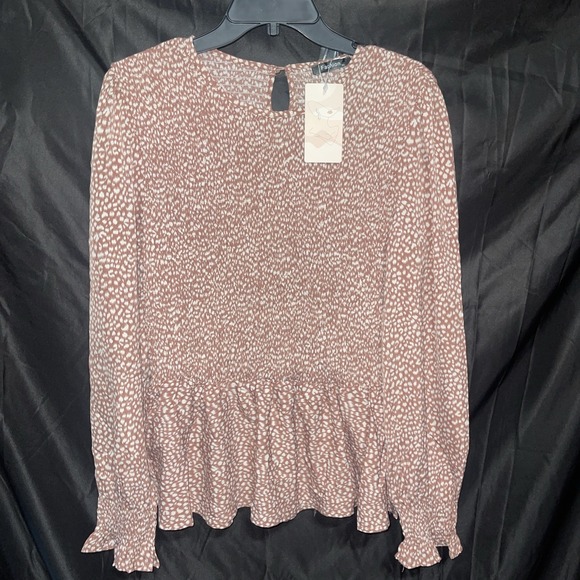 Fashionova Tops - Blouse Women's Size XL New With Tags
